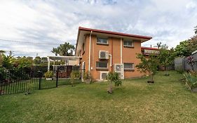 Moffat Beach Coastal Contemporary Unit A